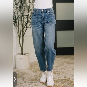 Judy Blue NWT 0 (2 good) highwaist barrel fit stretch Blue Jeans